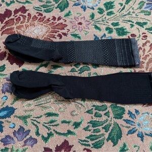 Women's Medium Compression Socks